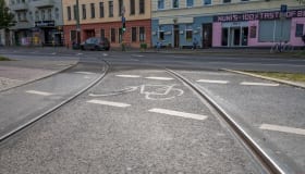 På sporet